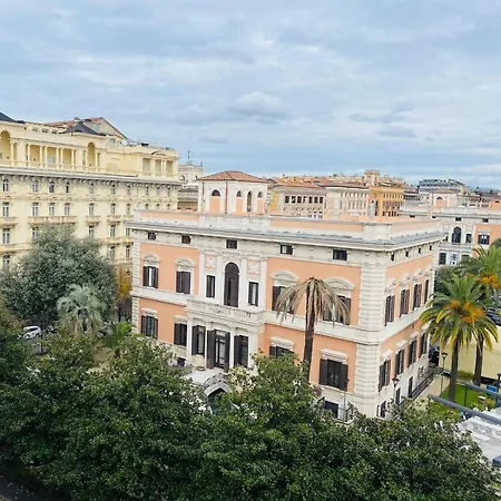 Hotel Grand Palace 5*