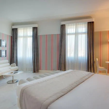 Hotel Grand Palace 5*