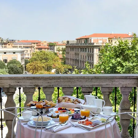 Szálloda Grand Palace 5*