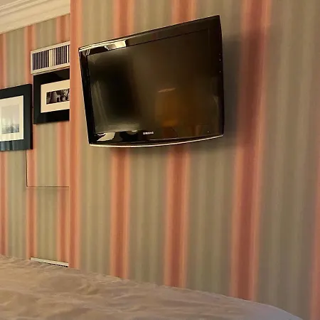Grand Palace Hotell 5*