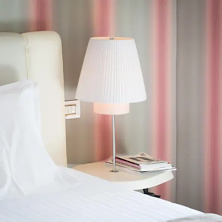 Hotell Grand Palace 5*