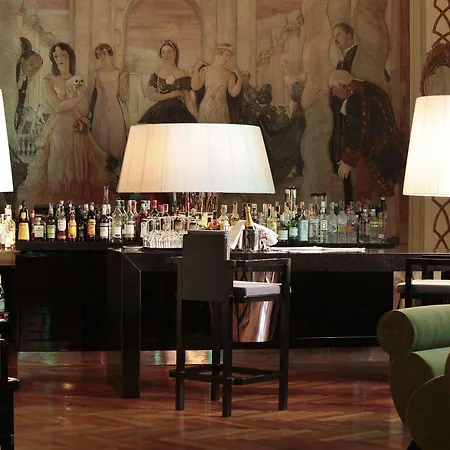 Hotell Grand Palace Rom