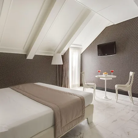 Hotel Grand Palace