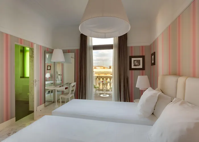 罗马皇宫大酒店 5*